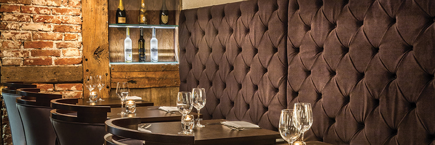 The Advantages of Booth Seating in Restaurants and Bars